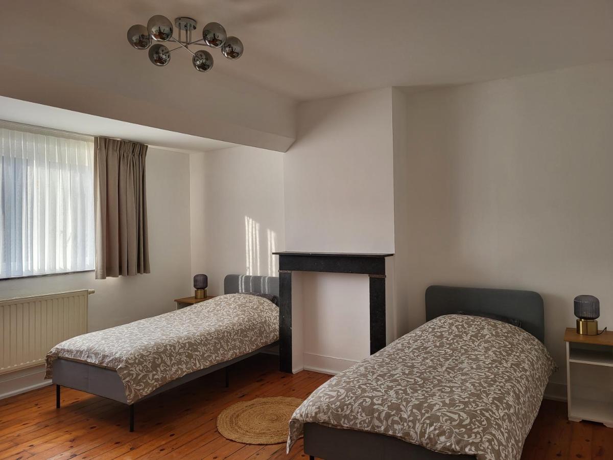 Brussels Bed & Blockchain Private Rooms With Shared Bathroom Etterbeek Dış mekan fotoğraf