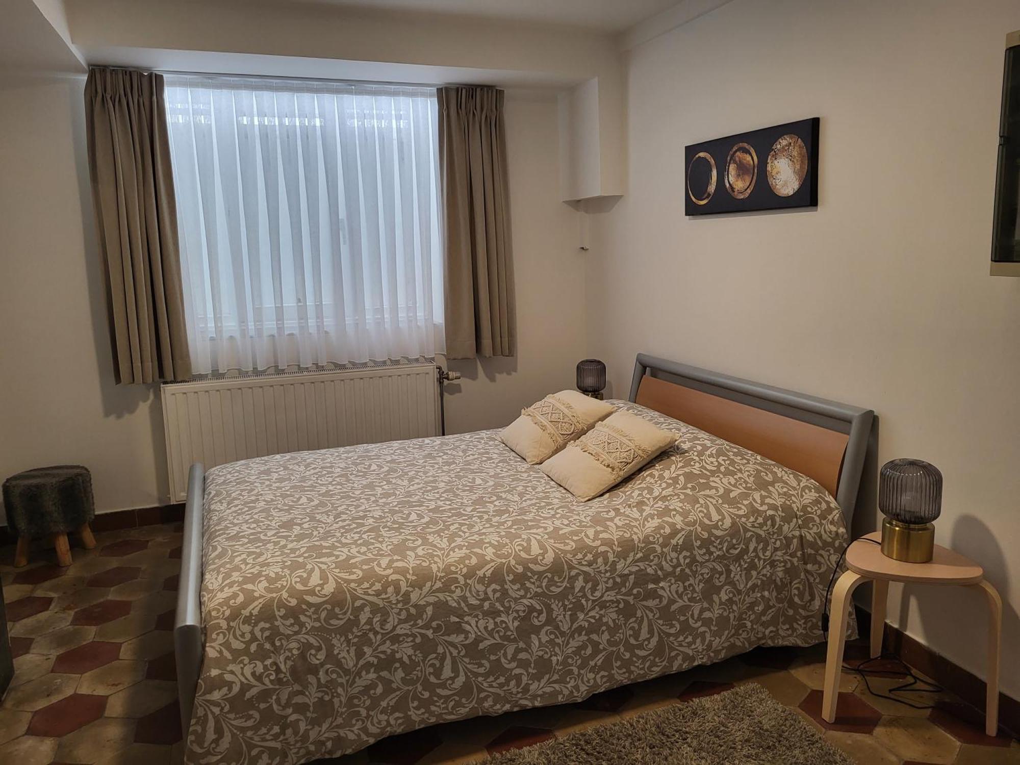 Brussels Bed & Blockchain Private Rooms With Shared Bathroom Etterbeek Oda fotoğraf